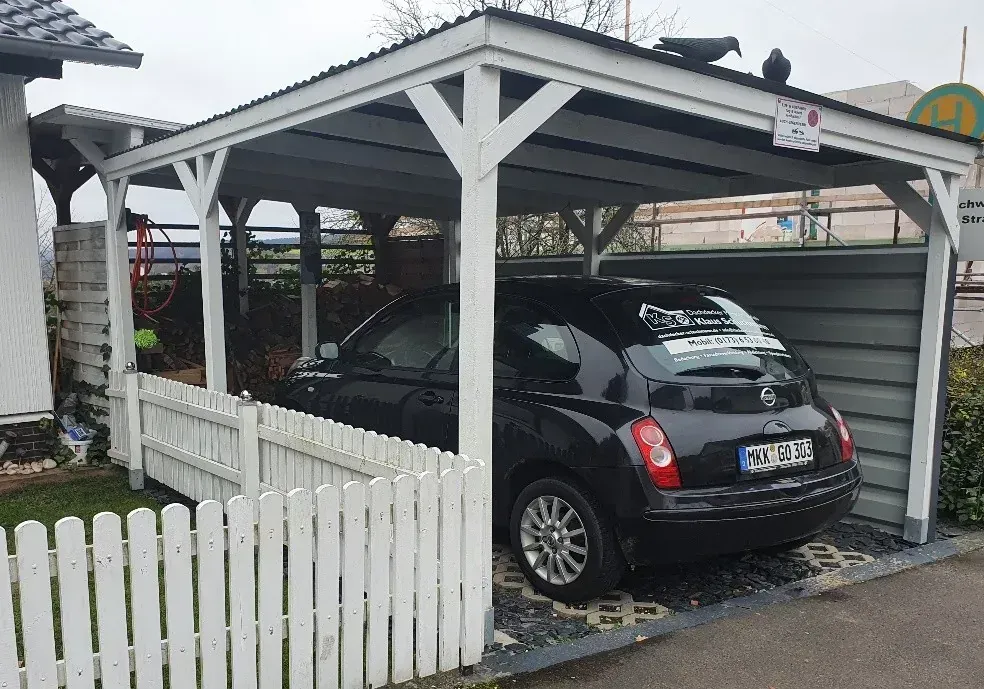 Überdachungen & Carports in Mernes
